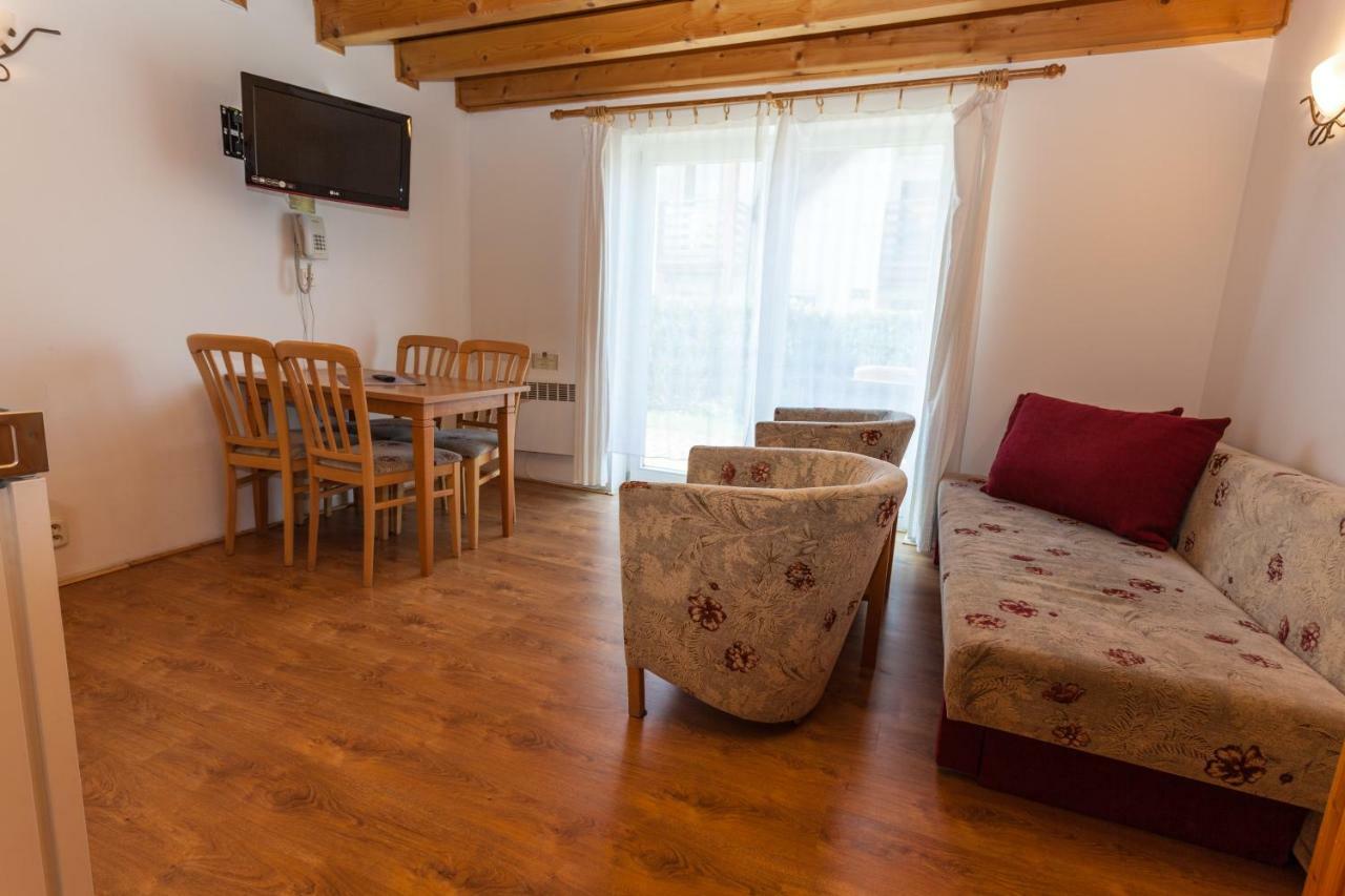 Apartmany Holiday Tatralandia Липтовски-Микулаш Экстерьер фото